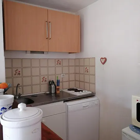 Belle Vue Proche Апартаменты *